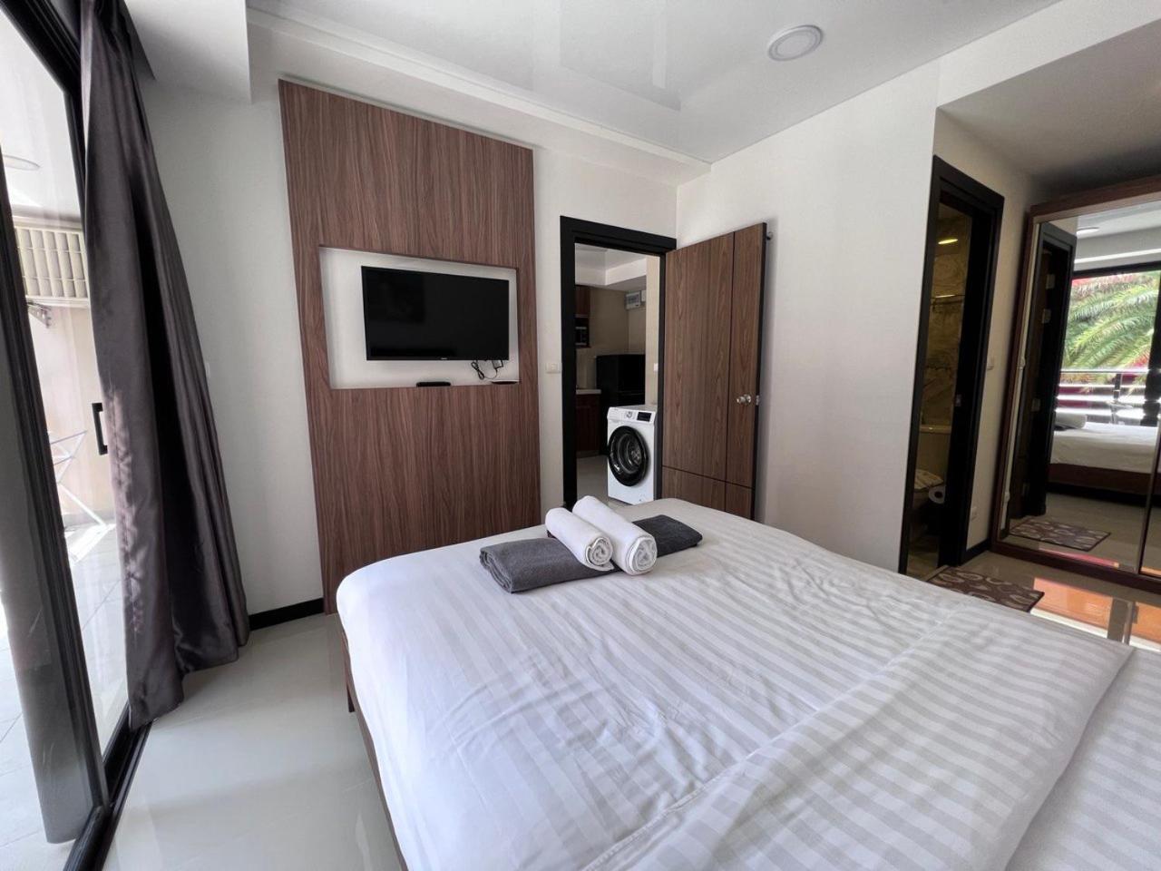 Naiharn Pearl Condo Hotel By Villacarte Nai Harn 객실 사진