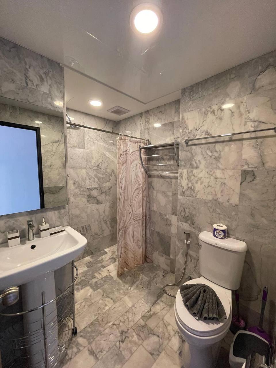 Naiharn Pearl Condo Hotel By Villacarte Nai Harn 객실 사진